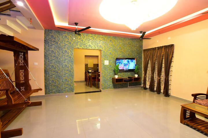 Room 15 of 26