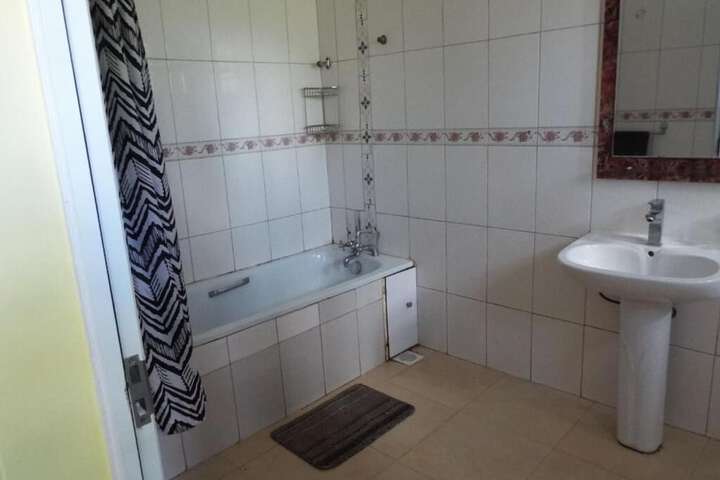 Room 15 of 39
