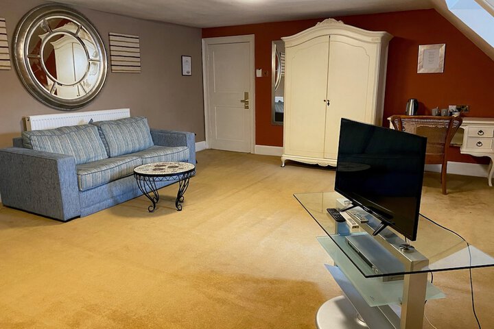 Room 15 of 58