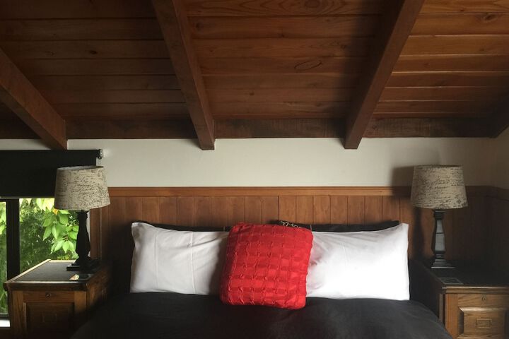 Room 14 of 59