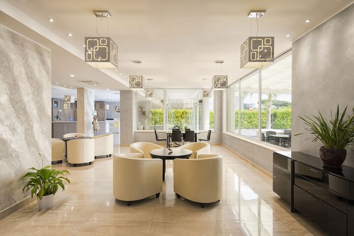 Lobby Entry