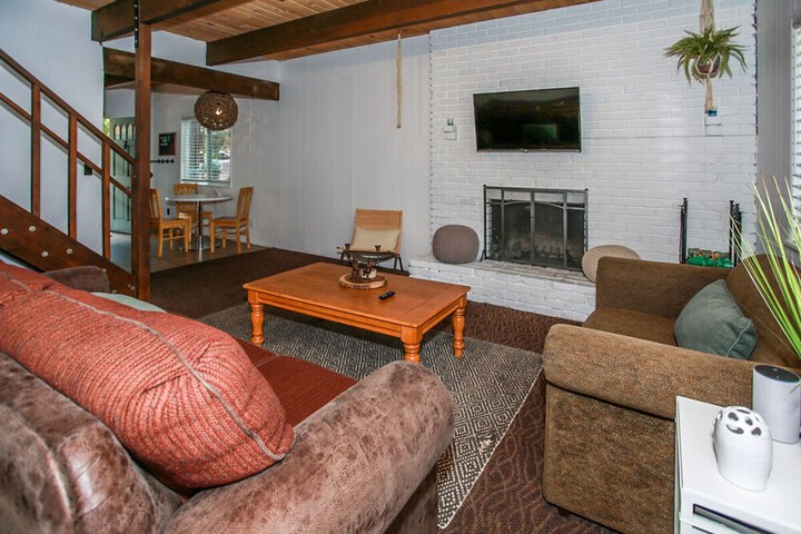 Room 15 of 28