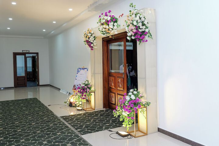 Ballroom/Hall 79 of 94