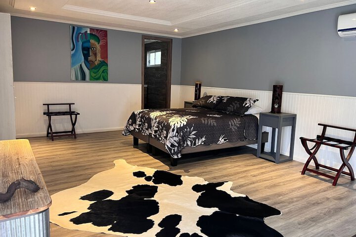 Room 38 of 63