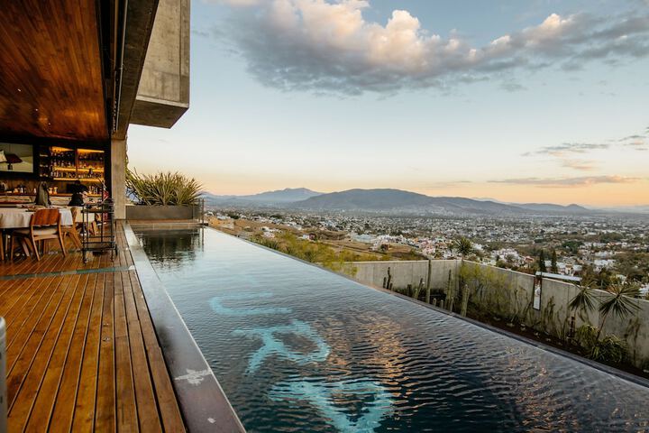 Pool 66 of 75