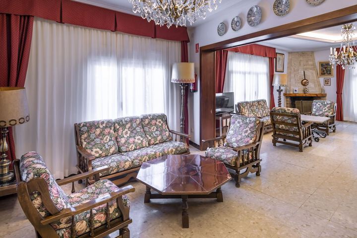 Hotel Interior 2 of 102