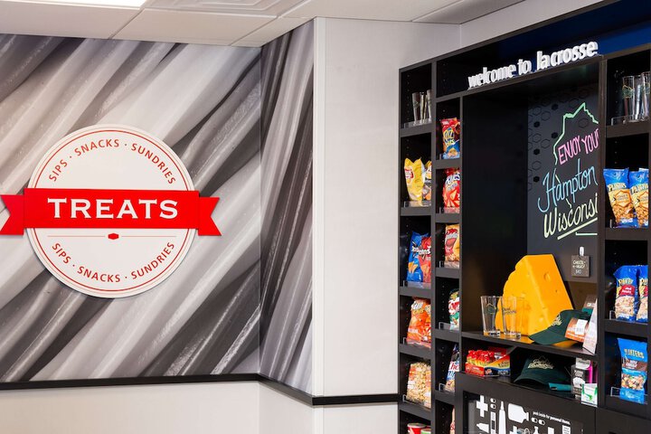 Snack bar