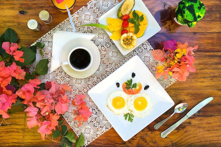 Breakfast/Coffee Service 22 of 27