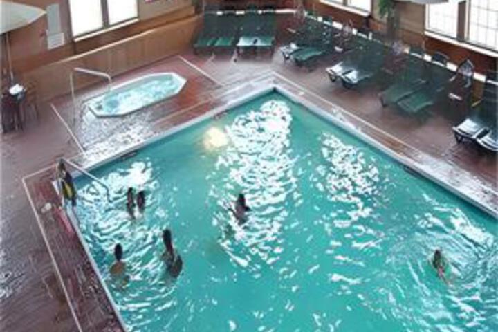 Pool 20 of 23