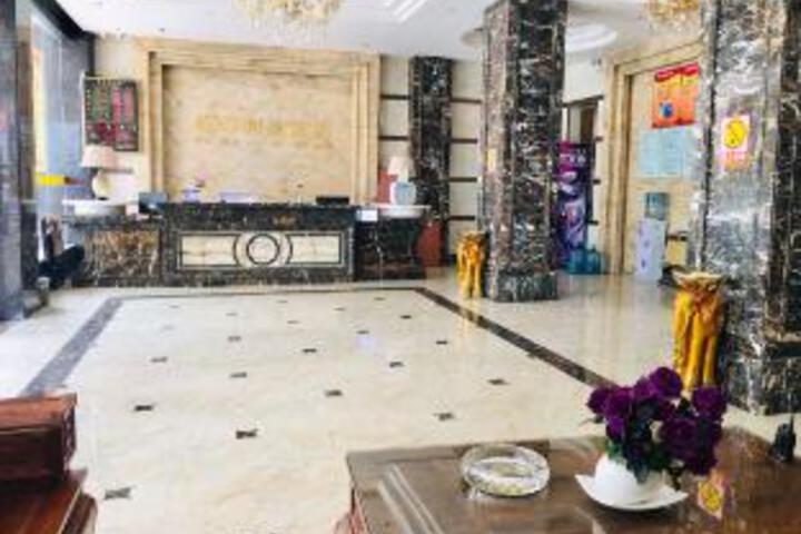 Victoria Hotel