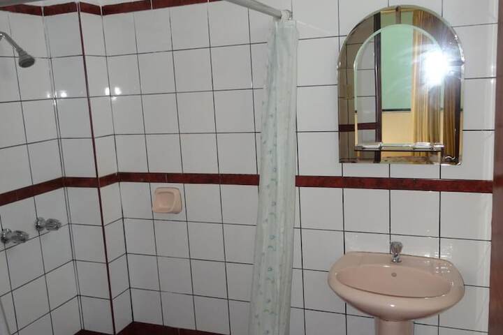 Room 14 of 23