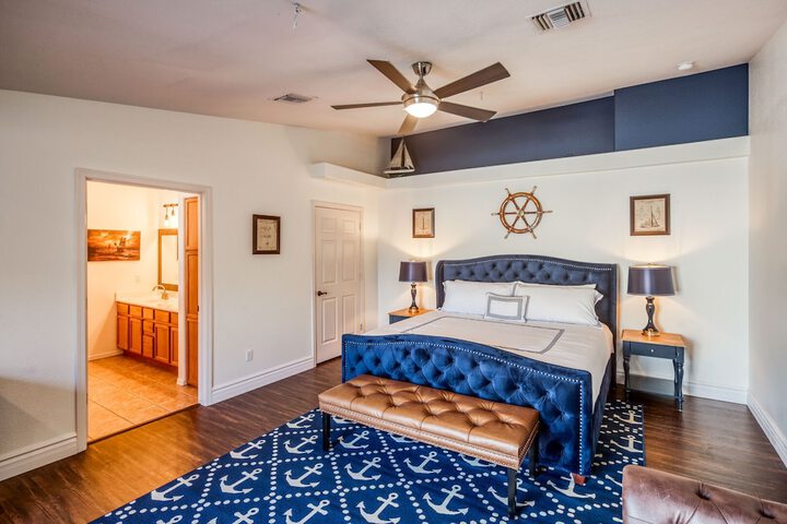 Room 19 of 40