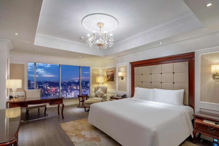 Room 356 of 378