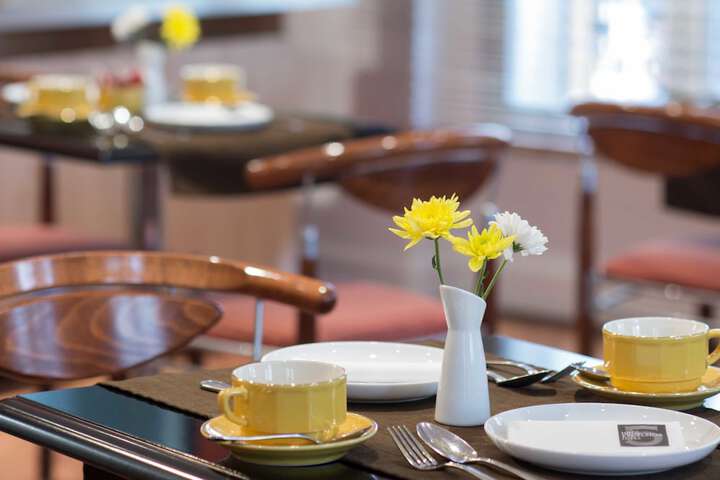 Breakfast/Coffee Service 51 of 91