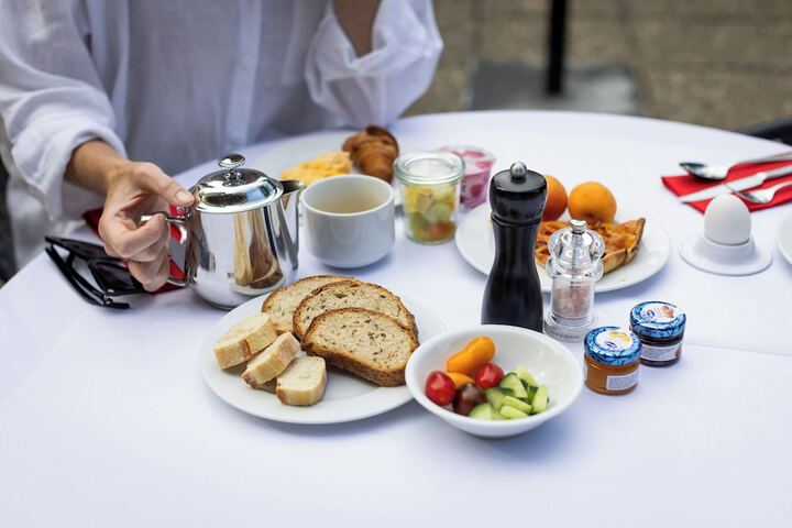 Breakfast/Coffee Service 69 of 101