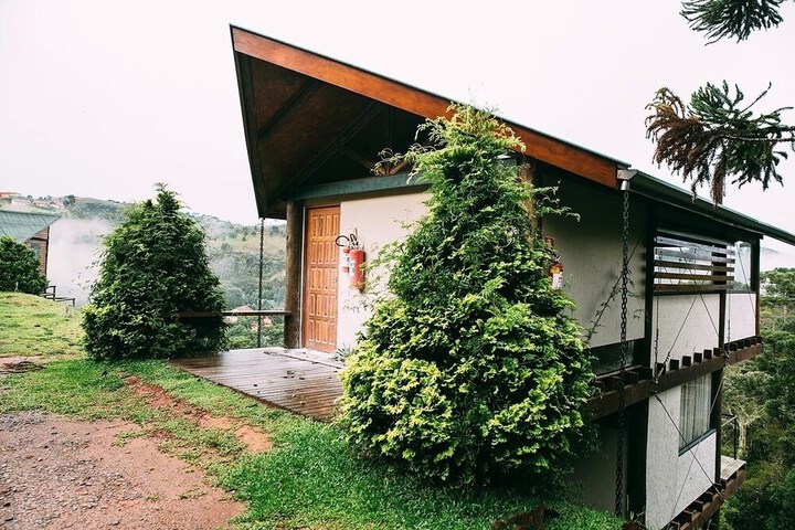 Room 4 of 10