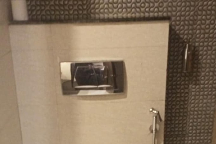 Room 48 of 59