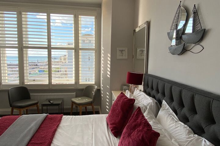 Room 15 of 78