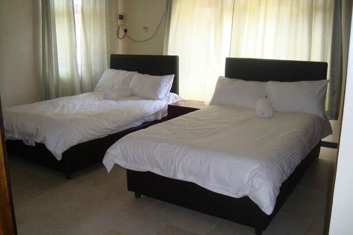 Room 5 of 15