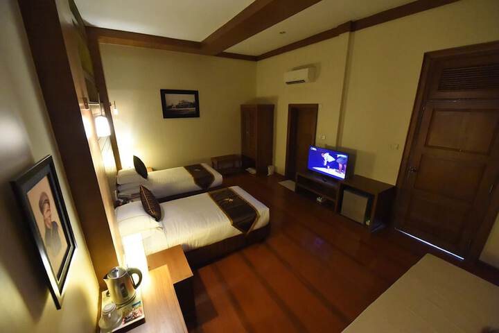 Room 12 of 55