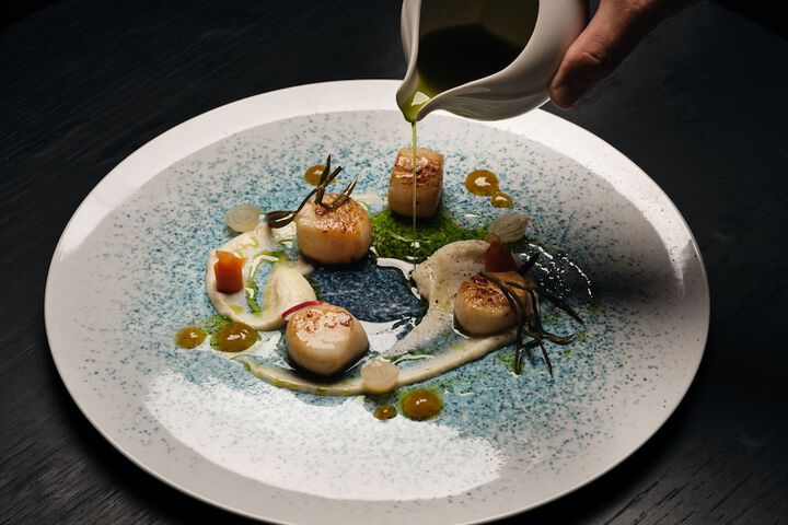 Dining 233 of 356