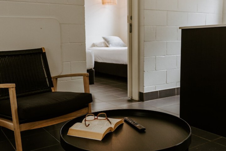 Room 13 of 43