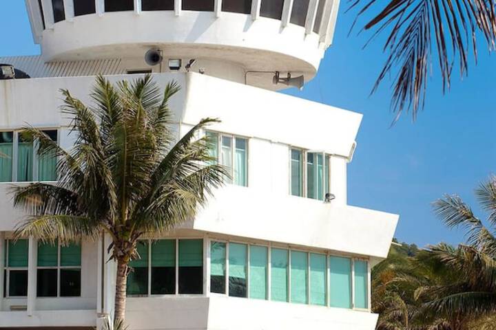 Hotel 113 of 114