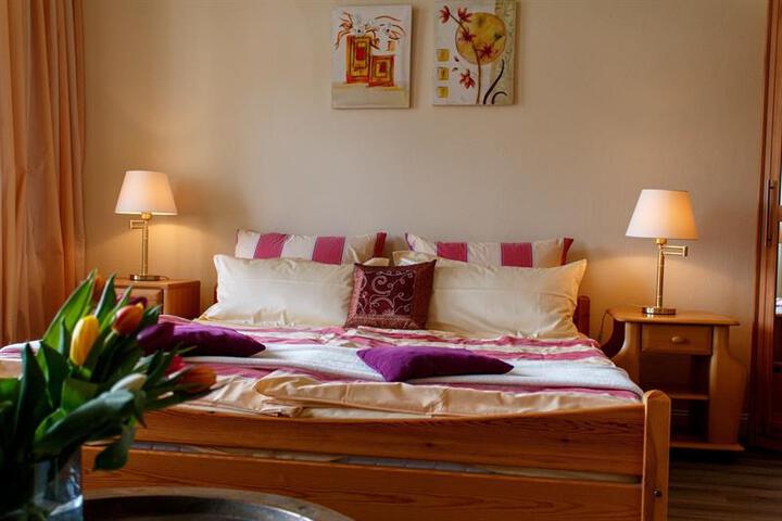 WELLNESS VILLA MIRAMAR