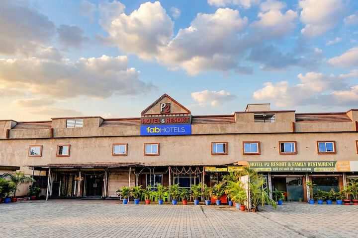 Fabhotel P2 & Resort