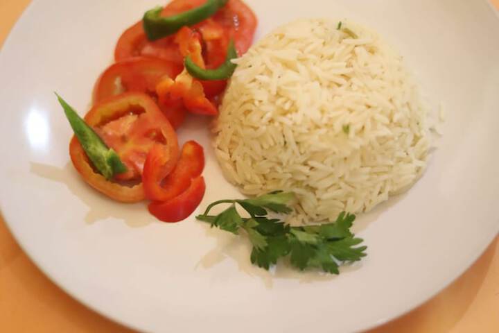 Dining 34 of 41
