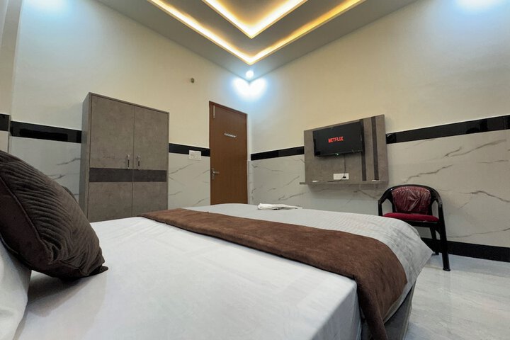 Room 8 of 57