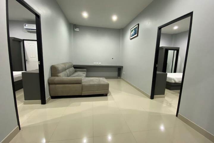 Room 25 of 66