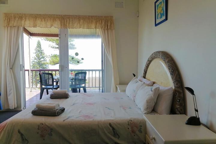 Room 1 of 20