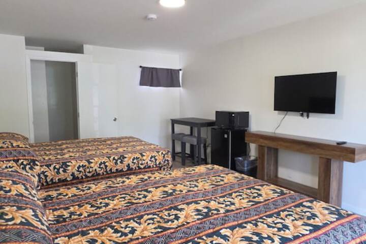 Room 11 of 30