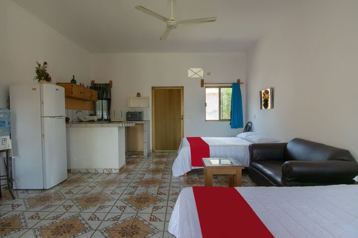 Room 6 of 34