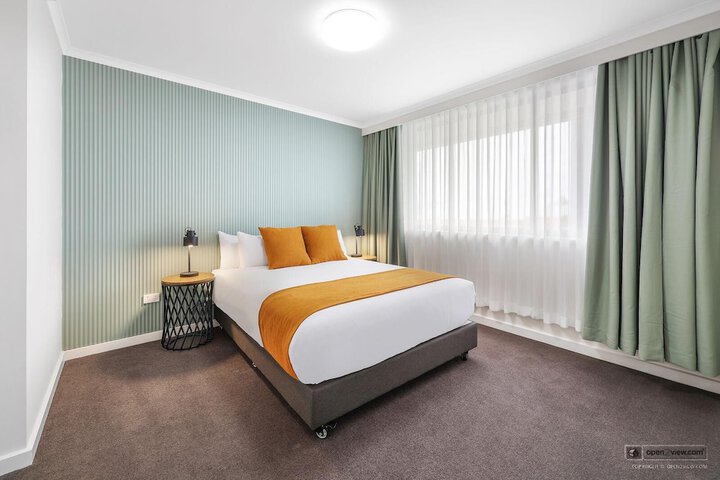 Room 12 of 67