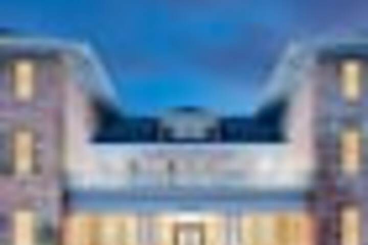 Primary image