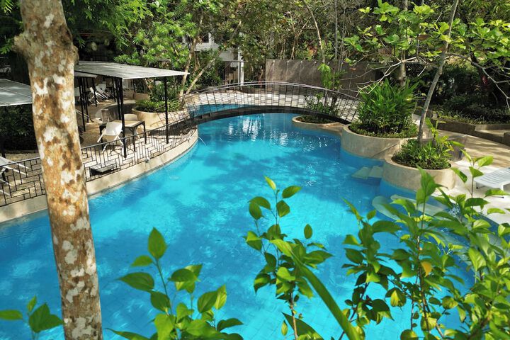 Pool 73 of 112
