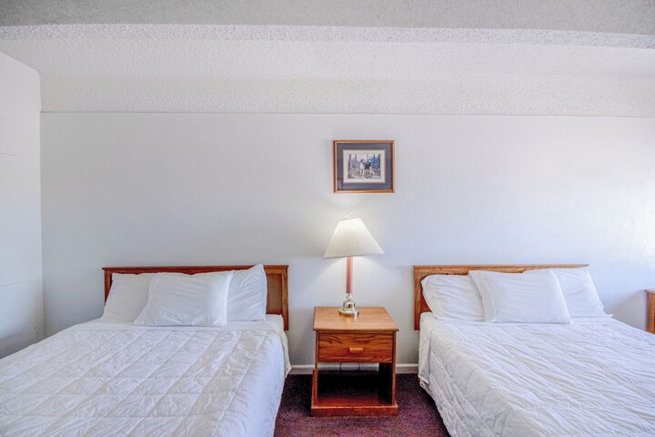 Room 19 of 34