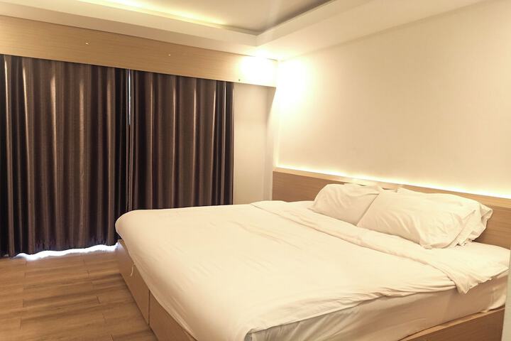 Room 8 of 39