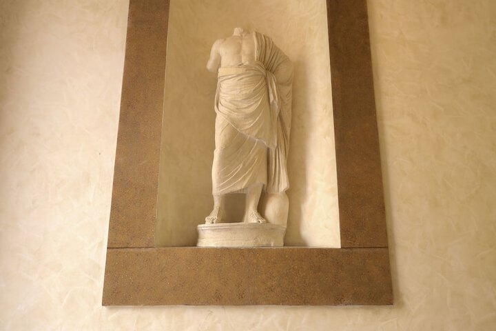 Hotel Interior 61 of 93