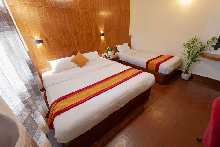 Room 28 of 61