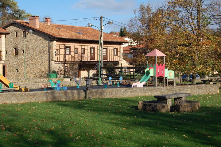 Children's play area - outdoor