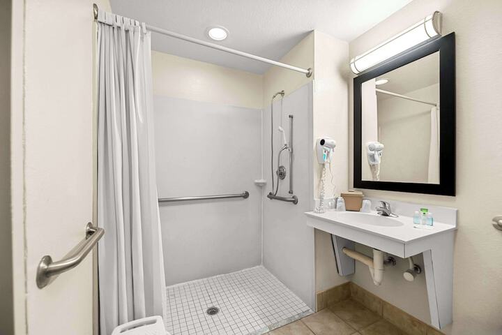 Bath Interior
