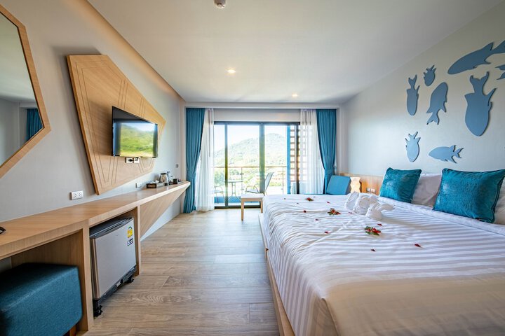 Golden Paradise Hotel