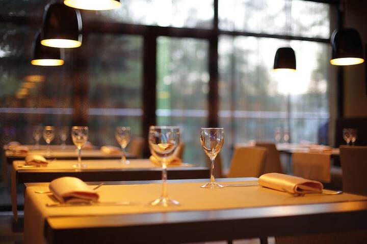 Dining 57 of 83