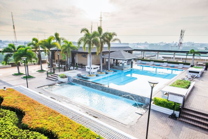 Pool 46 of 67