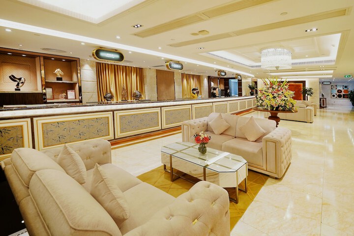 Hotel Interior 105 of 142
