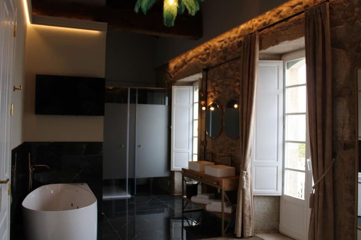 Room 36 of 71