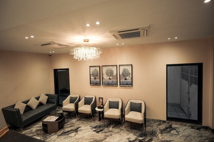 Hotel Interior 5 of 34